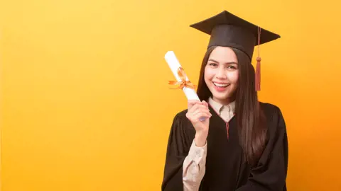 Faktor kesuksesan mahasiswa setelah lulus kuliah